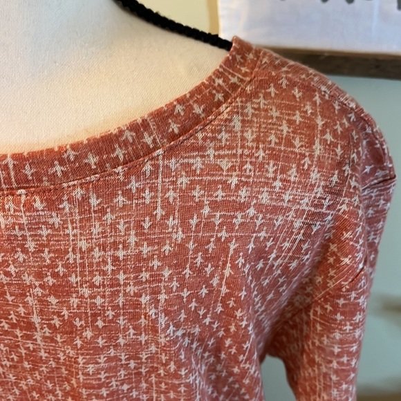 Caslon v- neckline linen short sleeve top - Picture 12 of 13